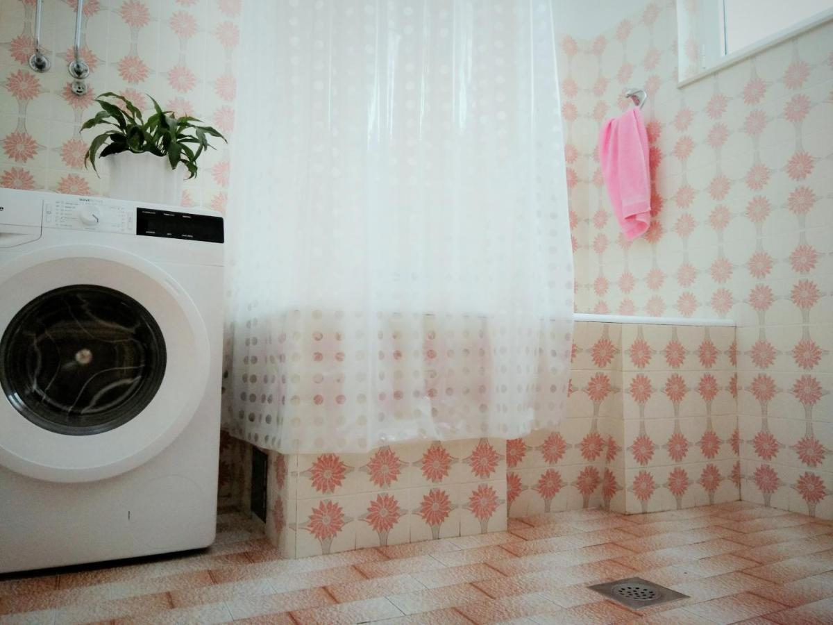 Apartman Antulov Srima Esterno foto